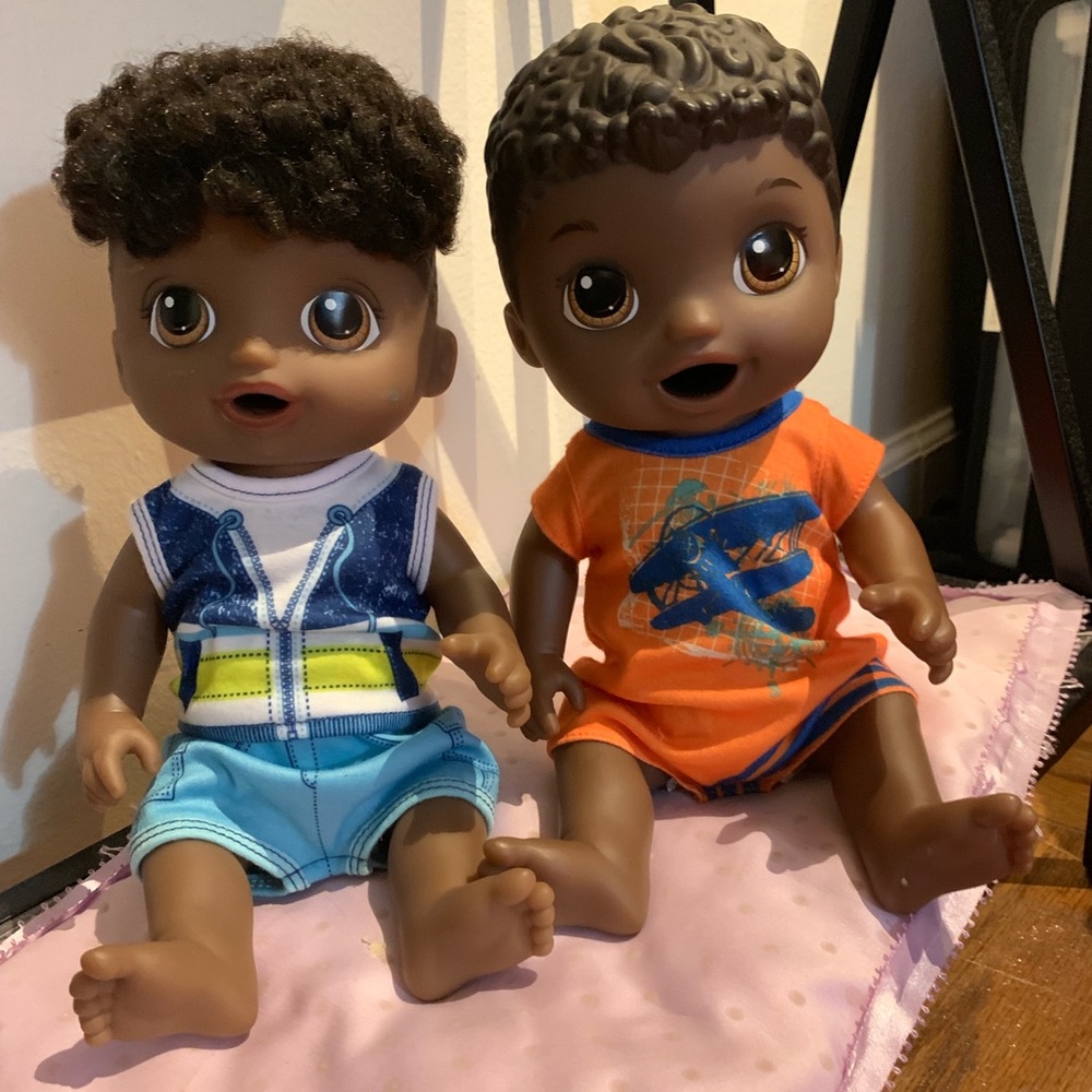 Baby alive snackin’ Luke and sweet spoonfuls